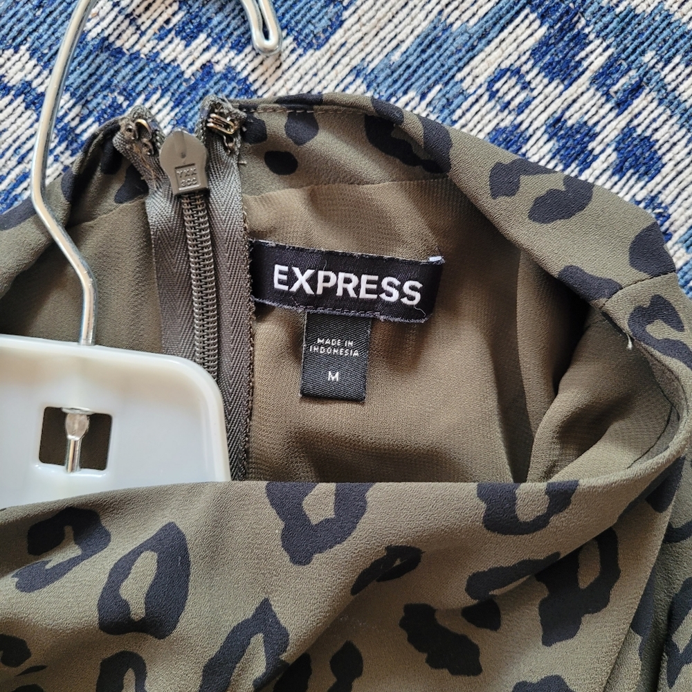 Express blouse